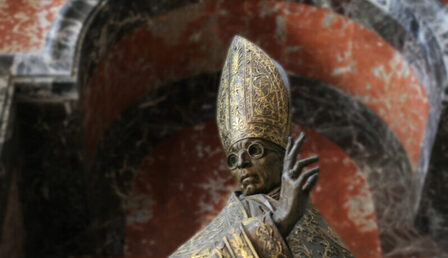 Pope_Pius_XII_Statue-scaled-e1697184157162.jpg