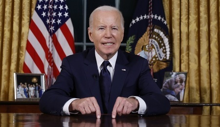 mid-epa10928243.jpg