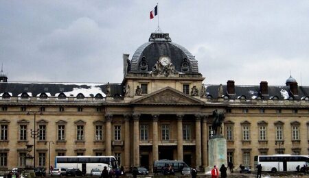 Ecole_militaire_Military_School__Paris_France_1-e1699040058211.jpg