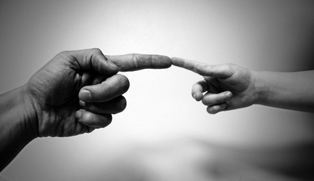 align-fingers-71282_1280-2.jpg