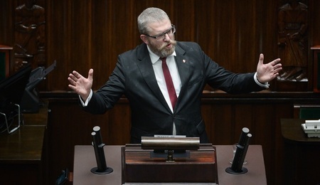 Grzegorz-Braun-3.jpg