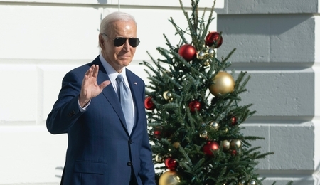 mid-epa11017764.jpg