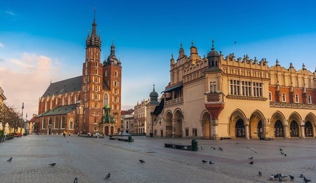 main-market-4981934_1280-2.jpg