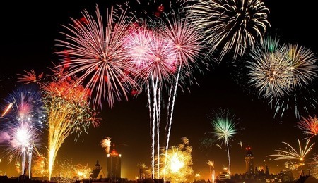 fireworks-1953253_1280-2.jpg