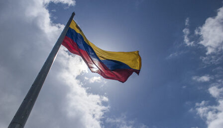 venezuela_bandera_flag_caracas_bandera_de_venezuela_venezuela_s_flag-459083.jpgd_-e1701754673946.jpeg