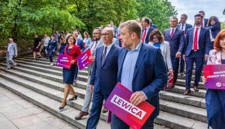 Jedynki_do_sejmu_-_koalicja_Lewica_-_konferencja_48568302592-1-scaled-e1678951861848.jpg