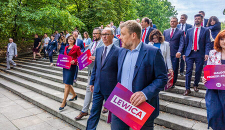 Jedynki_do_sejmu_-_koalicja_Lewica_-_konferencja_48568302592-1-scaled-e1678951861848.jpg