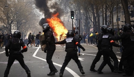 Protesty-we-Francji-5.jpg