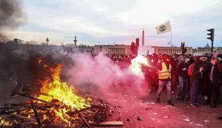 Protesty-we-Francji.jpg