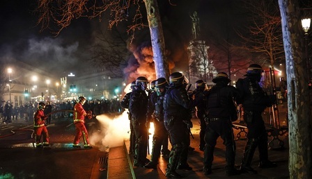Protesty-we-Francji-3.jpg