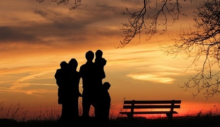 family-3347049_960_720.jpg