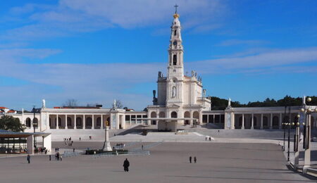 Sanctuary_of_Fatima-scaled-e1678734502382.jpg