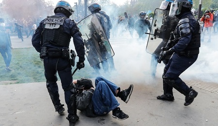 Protesty-we-Francji-7.jpg