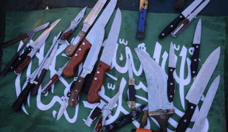 Flickr_-_Israel_Defense_Forces_-_Knives_Used_by_Passengers_Aboard_the_Mavi_Marmara-e1683549259526.jpg