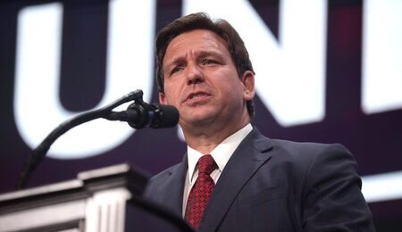 Ron_DeSantis_52291373965-e1683869870497.jpg
