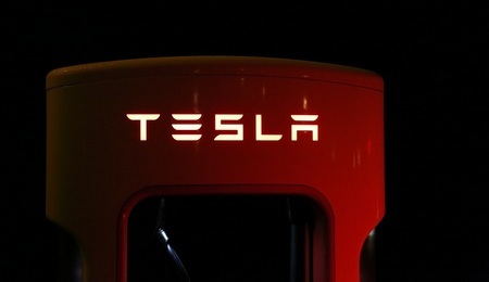 Tesla.jpg