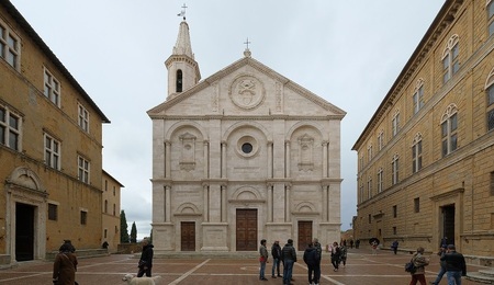 Duomo_di_Pienza_1.jpg