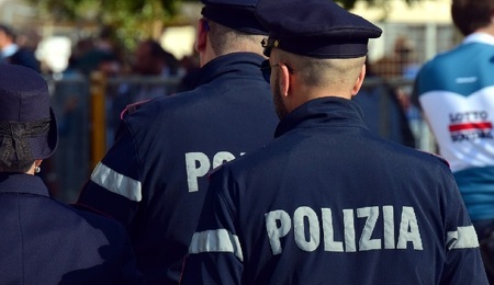 polizia.jpg