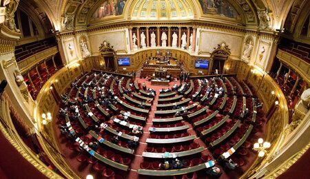 Senat-4_47547673571-e1695704890606.jpg
