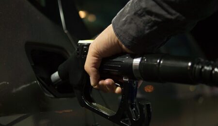 petrol-996617_1280-e1694617724101.jpg