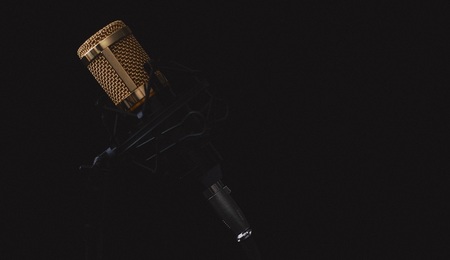 microphone-2130806_1280.jpg