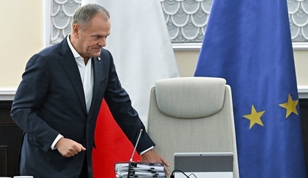 Tusk.jpg