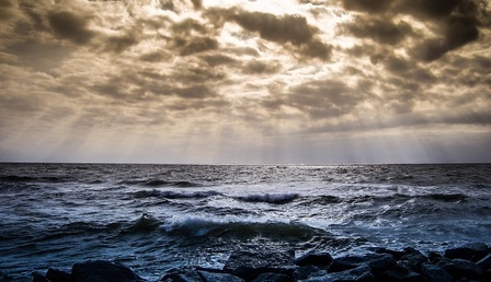 sky-264778_1280-1.jpg