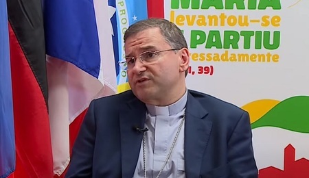 Aguiar-8349ui423.jpg