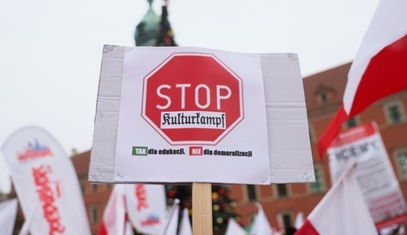 Protest-1.jpg