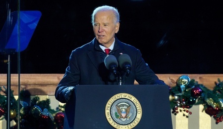 mid-epa11759567.jpg