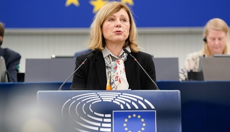 vera-jou.jpg