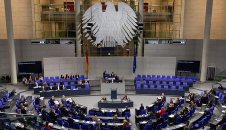 2020-02-13_Deutscher_Bundestag_IMG_3438_by_Stepro-scaled-e1709551287749.jpg