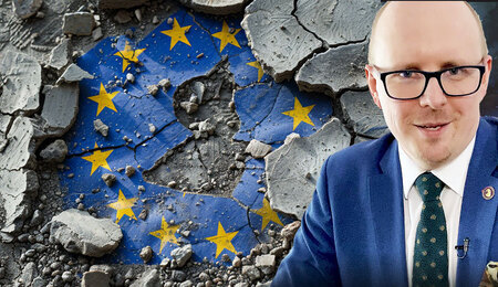 zwolennicy-EU-Kwasniewski-Austyn_portal.jpg