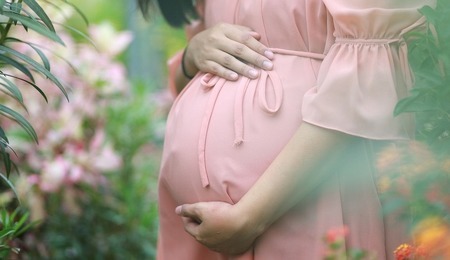 pregnant-6178270_1280-2.jpg