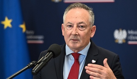 mid-24509198.jpg