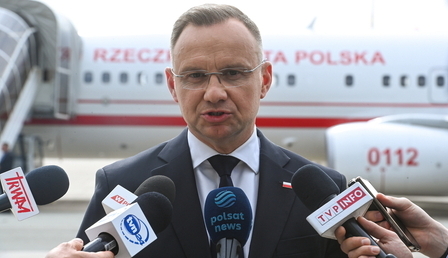 mid-24528539-2.jpg