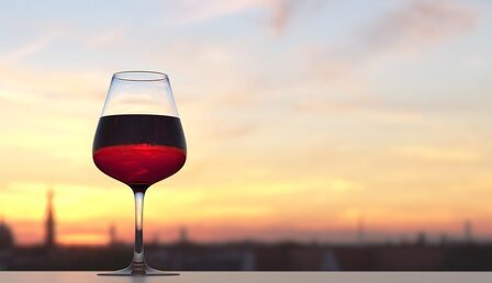 wine-1495859_1280-e1715749377531.jpg