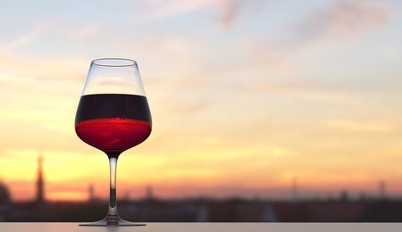 wine-1495859_1280-e1715749377531.jpg