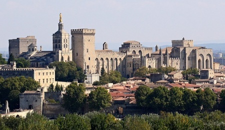 Avignon_Palais_des_Papes_depuis_Tour_Philippe_le_Bel_by_JM_Rosier.jpg