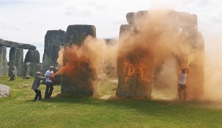 Stonehange.jpg