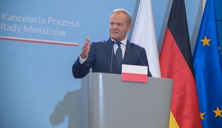 Tusk.jpg