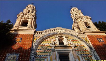 Santuario_de_Nuestra_Senora_de_Guadalupe_Puebla_de_los_Angeles_Col_CentroEstado_de_PueblaMexico_31573417466-1-scaled-e1721993150960.jpg