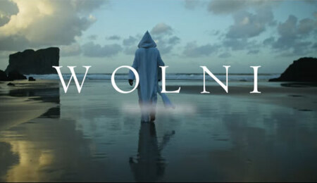 recenzja_wolni.jpg