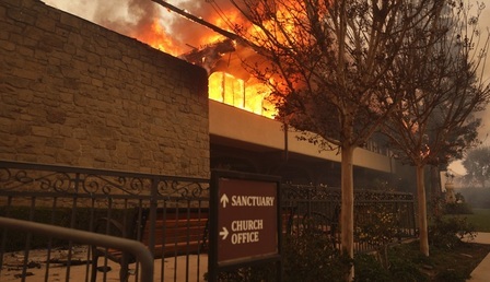 mid-epa11813905.jpg