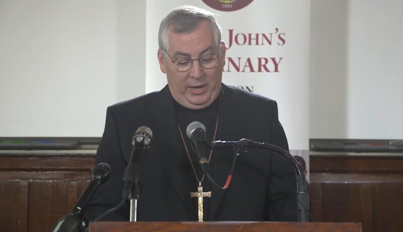 Leon Connell Nowy biskup w USA: nie chciał zakazu Eucharystii dla pro-aborcyjnych ...