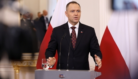 mid-epa12584979-2.jpg