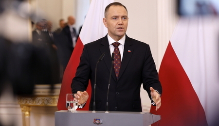 mid-epa12584979-2.jpg