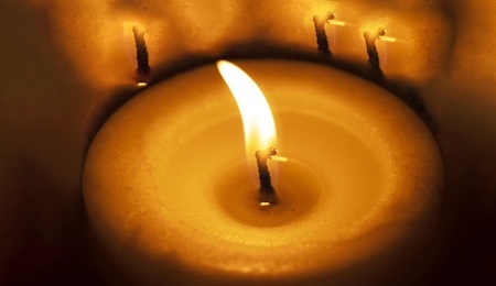 candle-4256431_1280.jpg