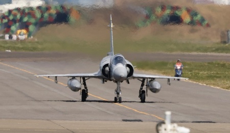 mid-epa12616531_2.jpg