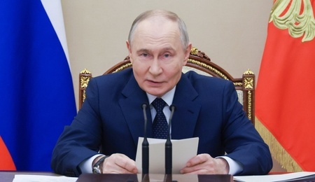 mid-epa12613067.jpg